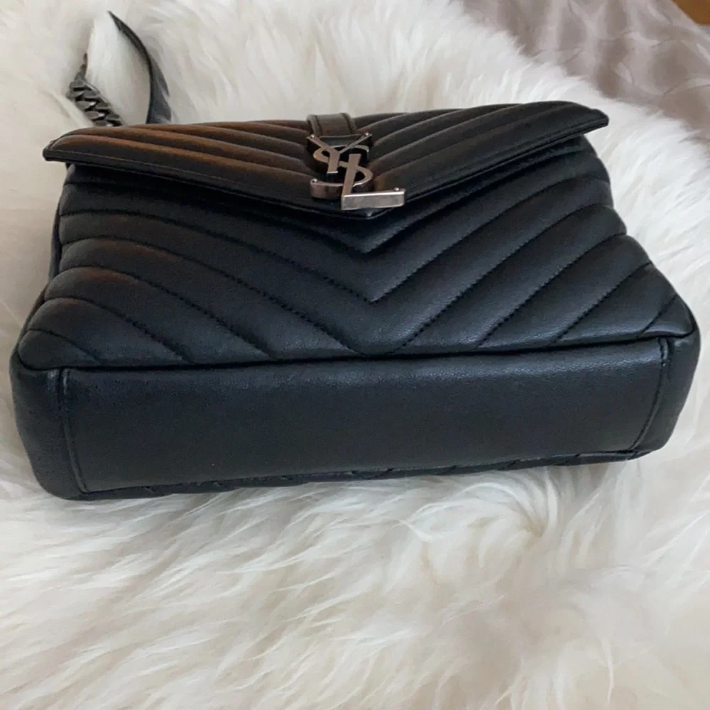 SAINT LAURENT COLLEGE MEDIUM IN QUILTED LEATHER